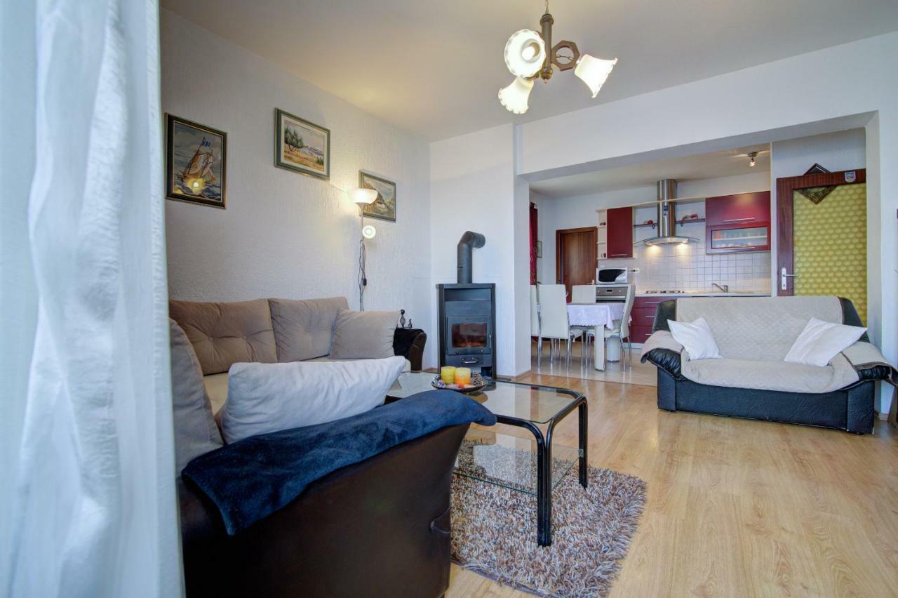 Apartment Luca Senj  Exteriör bild
